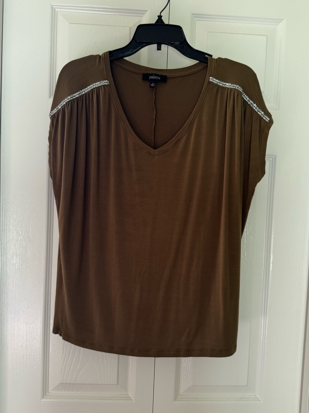 Khaki Green Embellished V-Neck Short Sleeve Top Size M